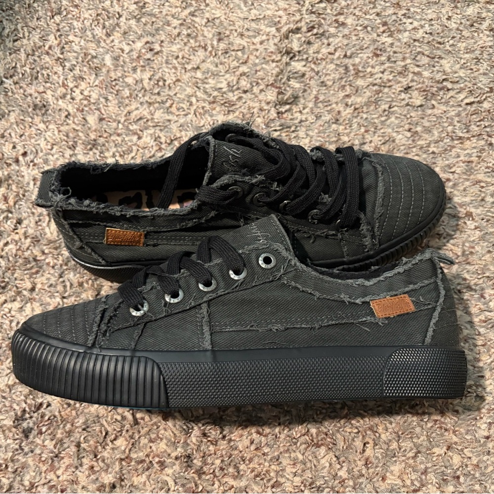 Women’s Black Frayed Canvas Sneakers